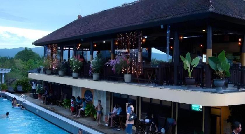 Wonua Monapa Hotel Resort Kendari Bagian luar foto